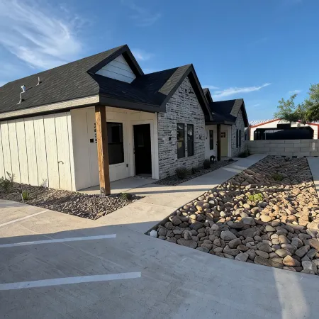The Lonestar landing is a Delightful 2 bedroom townhome in San Angelo