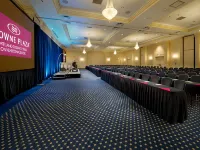 Crowne Plaza PORTLAND-DOWNTOWN CONV CTR by IHG โรงแรมใกล้ลอยด์เซ็นเตอร์
