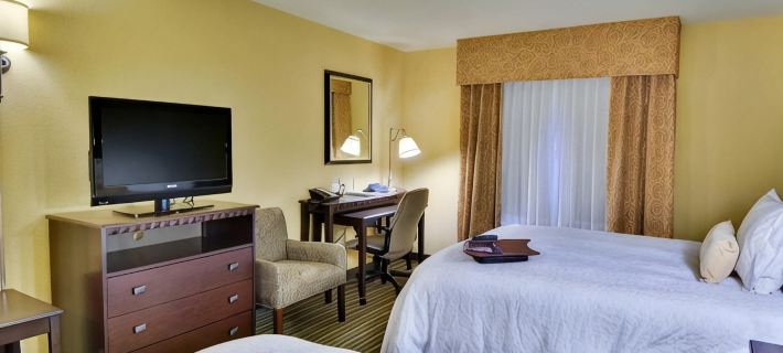 Hampton Inn & Suites by Hilton West Sacramento Hotels in Yolo County
