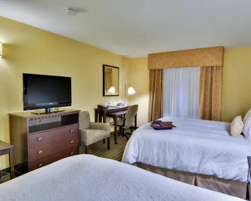 Hampton Inn & Suites by Hilton West Sacramento Hotels in Yolo County