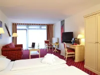 Hotel Chateau Kurfürstendamm Hotels near Patrick Hellmann
