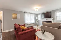 Cozy Nest ~ 3.5BR & 2Bath Home ~ Manchester CT - 무료 와이파이