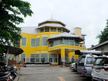 Grand Hill Resort and Spa