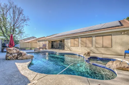Location! Location! Location! Spacious 4 bedroom with Pool, WiFi, and AC in Mesa - 4-Star