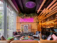Moxy Bordeaux Hotel a Bordeaux