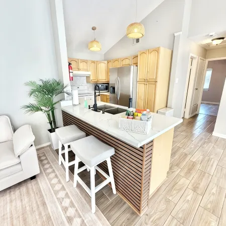 Charming 3-bedroom house in delightful Lewisville with AC, WiFi