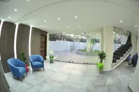 Le Six Hotel and Resort - parking