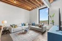 Archview Riverfront Loft – Walk to Stadium, Conventions & Casino - Gated Parking - Condos