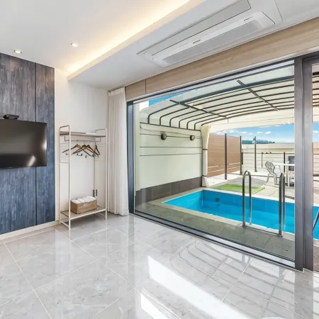 Yeosu Pool Villa Resort Rivera