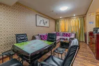Lanhuayuan Business Hotel