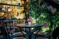 Miss Fang Boutique Inn