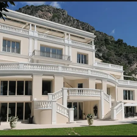 Hotel Cap Estel Отели в г. Эз
