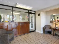 Super 8 by Wyndham Tifton Hotels in Tift County