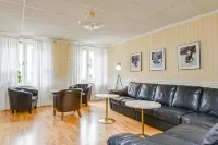 Centric Hotel