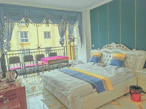 Nayong Hongxing Themed Homestay