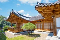 Cheongju Gayoungdang Hanok Munhwa Stay - Homestays