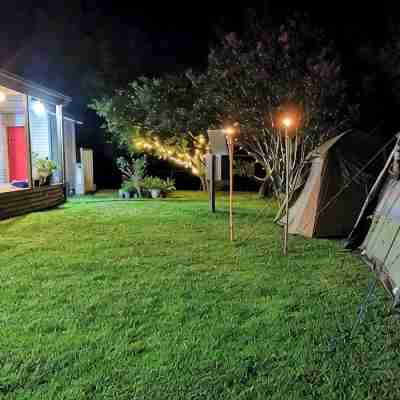 Tranquil Central Coast Farmstay: feed animals + farm tour for couples & families Hotel Exterior