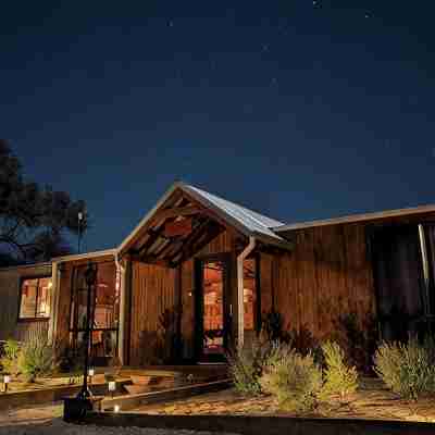 Sunstone - Awesome views in our modern and rustic off-grid eco 2 bed cabin! Hotel Exterior