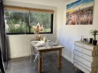 Appartement à Bandol Avec Piscine et Accès mer - Wifi