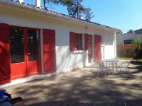 House Montalivet les Bains - Homestays