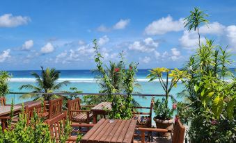 Hathaa Beach Maldives