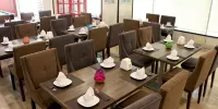Eden Hotel - breakfast