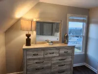Luxury Home 12 Overnight Guests, Wi-Fi for Online Worker, Theme Gold & Diamonds