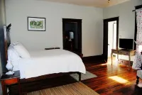 Quaint Cottage Located 15 Miles From Blacksburg VA - Homestays