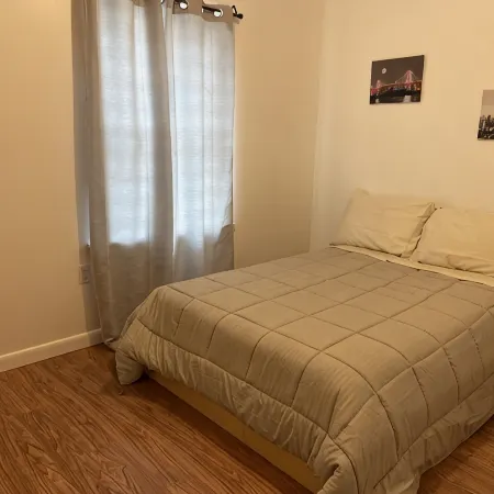 spacious clean vacation unit near Bangor and on your way to Acadia National Park