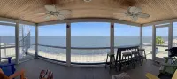Wind Song Getaway on the Beach - 4-Star