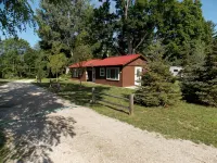 Alden Sunrise Cabin In Quaint Downtown Alden Near Torch Lake