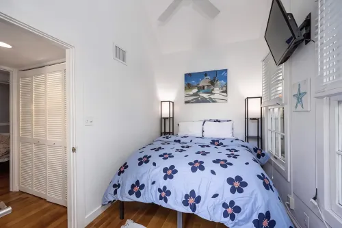 ELIZABETH'S SECRET: 3/2 In Old Town Key West, with a Private pool and Parking - Private Pools