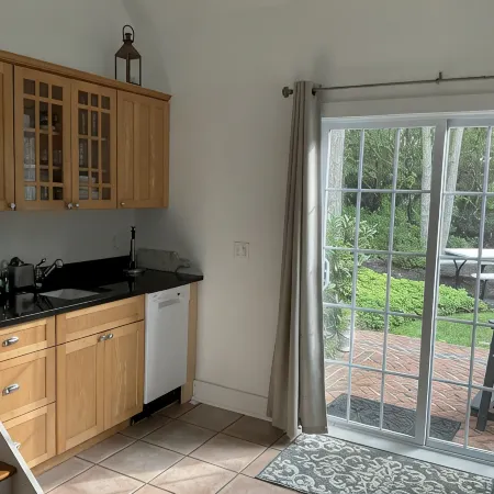 Sabbatical Guest Cottage by the Night Week Month or for the Summer Season