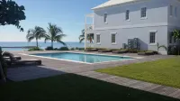 DESIGN STUNNING LUXURY BEACH-HOUSE FULLY RENOVATED 5 Stars L - สระว่ายน้ำส่วนตัว
