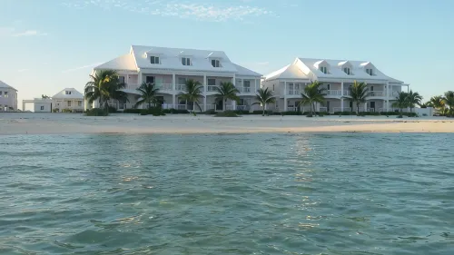 DESIGN STUNNING LUXURY BEACH-HOUSE FULLY RENOVATED 5 Stars L - สระว่ายน้ำส่วนตัว
