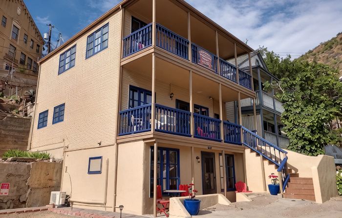 Copper Room: Million Dollar Views of Sedona, Verde Valley, & San Francisco Peaks