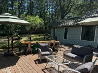 Beautiful Rustic Cabin and Bunkhouse on the Rogue River - 3-Star