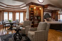 Estate at Fly Creek