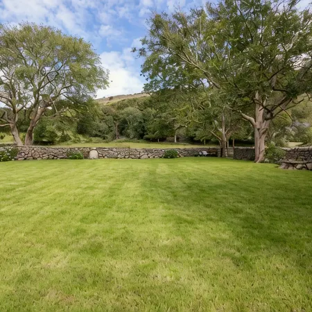 Hen Stabl - A charming 18th century stone character stables conversion