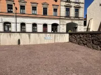 Central apartment for 4 people with kitchen, WiFi & private parking space