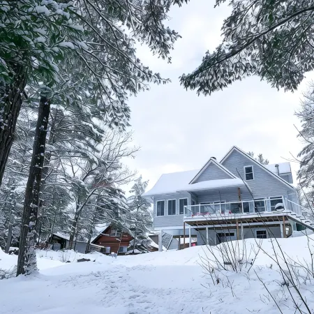 WATERFRONT COTTAGE in Muskoka
