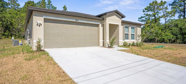 Charming 4-bedroom house with WiFi and AC in pleasant Spring Hill Hotels in Hernando County