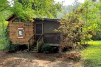 Romantic Cabin at Beautiful Lake Lure! - Alphydda