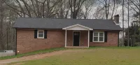 3 Bedroom House Near Hickory - Homestays