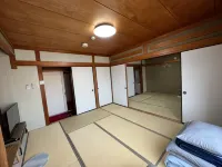 HOSTEL OE - Baarit