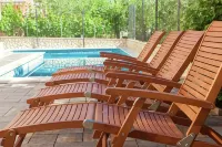 Pansion Tina - Pools