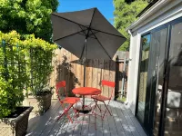 Private, remodeled cottage with modern amenities in desirable Crocker Highlands - 3-Star
