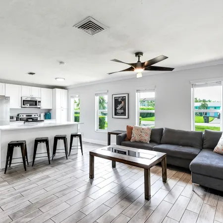Pool Home W Beautiful Tiki Hut - 3 Bed 3 Bath. 1 Mile from Beach!