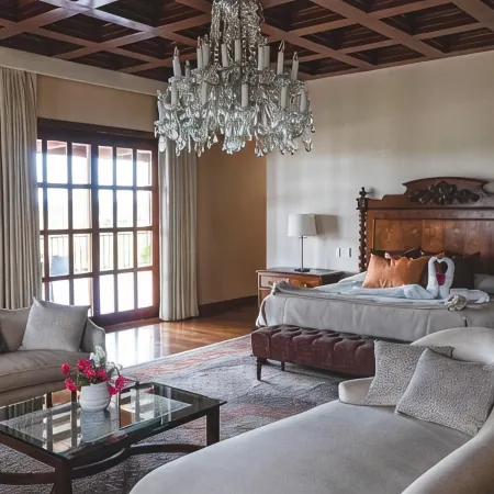 Hotel & Hacienda la Caravedo