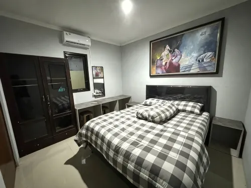 Omah Putih Homestay Jogja